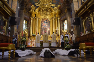 [VIDEO+FOTO] Diecezja kielecka ma nowych diakonów