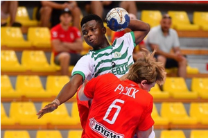 Nigeryjska perełka dołączy do Łomży Vive Kielce. To 16-letni rozgrywający