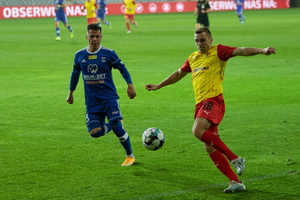 Dziurawa i bierna defensywa znowu dała o sobie znać. Korona zdeklasowana u siebie