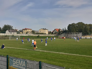 Koronawirus znów sparaliżuje niższe ligi? W Naprzodzie jest dziecięciu chorych na COVID-19