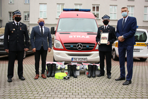 Strażacy z Niewachlowa z nowym sprzętem