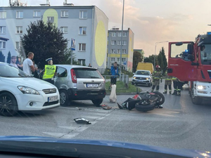 Wypadek na Jagiellońskiej. Motocyklista w szpitalu