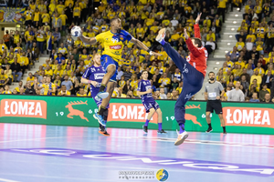 Nahi w „siódemce” kolejki. Wolff z najlepszą interwencją