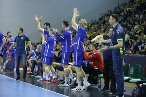 Motor nie dotarł do Zaporoża. Ich samolot musiał wylądować w Kijowie