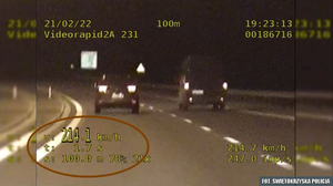 [WIDEO] Ponad dwieście na godzinę gnał po S7