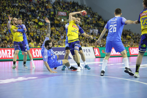 „Święta Wojna” zostanie przesunięta?