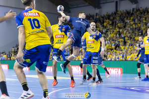 Mały wielki rozgrywający trafi do Łomży Vive?