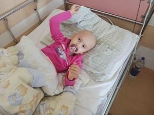 Przykre wieści od rodziców Tosi. Dziewczynka ma nawrót choroby…