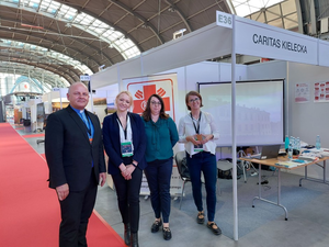 Caritas obecna na targach organizacji pozarządowych