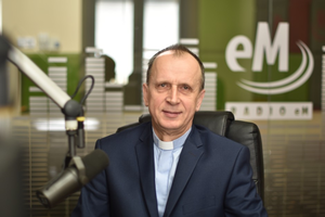 Ksiądz prof. Witold Janocha: Światowy Dzień Chorego uwrażliwia nas na chorych