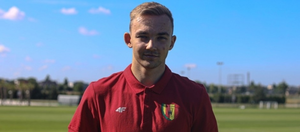 Drugi transfer Korony. Młodzieżowiec stanie między słupkami