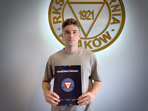 Kolejna zmiana barw młodego zawodnika Korony