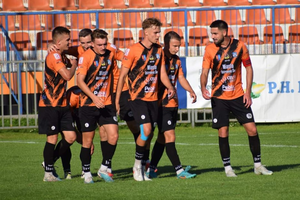 [III liga] Premierowe punkty KSZO. Derby na remis