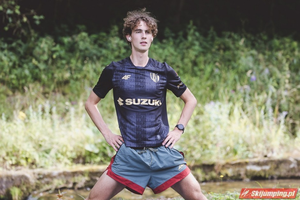 Szczególny kibic na meczu Korony z Zagłębiem