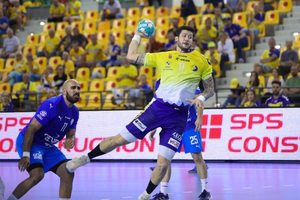 Wysokie zwycięstwo Industrii Kielce w Piotrkowie