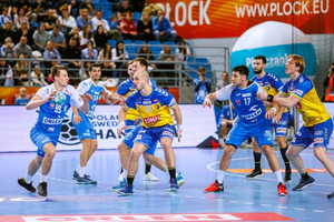 Zanim podzielą się opłatkiem, zagrają w 