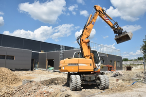 [FOTO+VIDEO] Tu będzie produkowana „Buskowianka”. Prace idą pełną parą