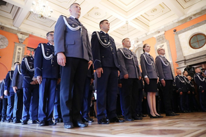 Święto Policji w komendzie miejskiej. Nagrody i awanse