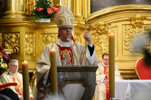 Odpust w kieleckiej katedrze. Z wiernymi modlił się biskup Jan Piotrowski