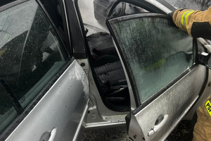 Pożar samochodu osobowego w Górnie