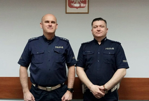 [WIDEO] Czterolatek sam na rowerze. Zauważyli go policjanci