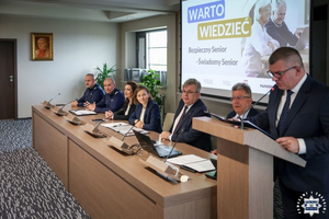 Pomogą seniorom ustrzec się przed zagrożeniami. Startuje pilotażowy program