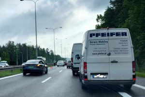 Wypadek na S7. Jedna osoba w szpitalu