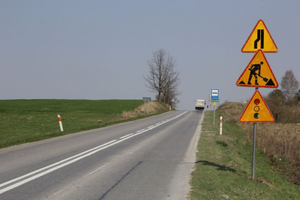 Wymienią nawierzchnię na drodze krajowej. Ogłoszono przetarg