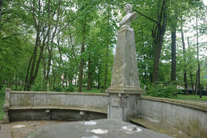 Jest nadzieja dla Staszica. Zbliża się remont pomnika