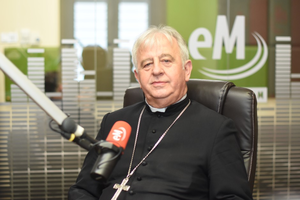 Biskup Kielecki Jan Piotrowski: Pielgrzymka to żywa i radosna wspólnota wiary