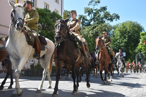 Kadrówka na ostatniej prostej. Dziś dotarła do Chęcin