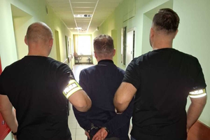 Odbierał pieniądze od oszukanych seniorów, grozi mu 8 lat za kratkami