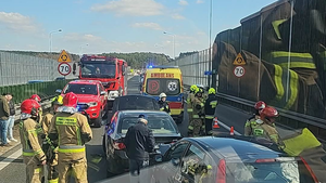 Kolizja na ekspresówce w Cedzynie 