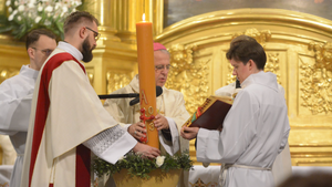 Liturgie Triduum Paschalnego pod przewodnictwem biskupów