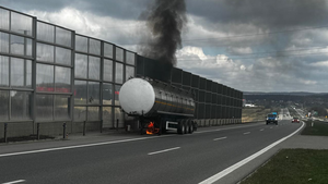 Pożar cysterny na „siódemce”. Są utrudnienia