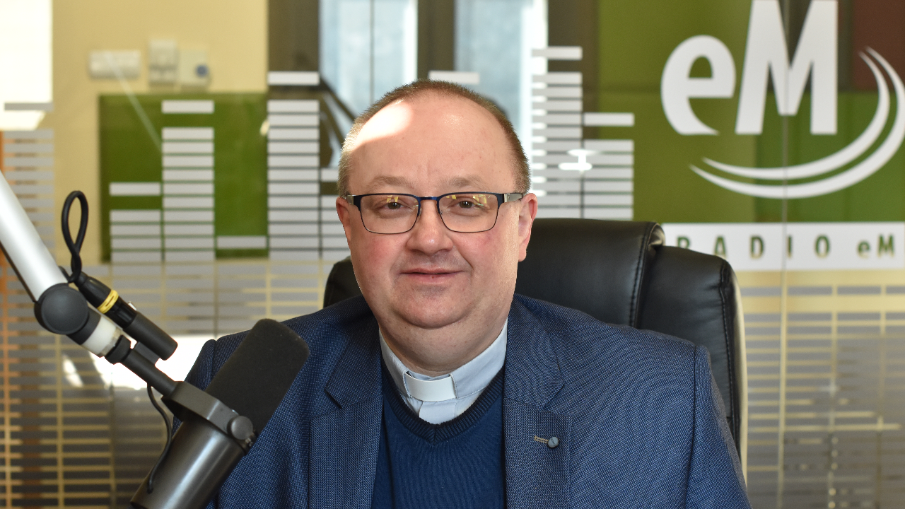 Ksiądz Sebastian Wieczorek: Sakrament chrztu nadaje nam chrześcijańską tożsamość 