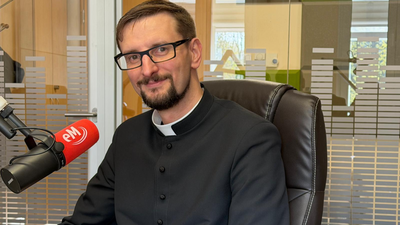 Ks. Stanisław Sadowski: Zachęcamy do wspólnego czytania Pisma Świętego