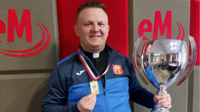 Wszystko w temacie: Mistrz Polski w Piłce Halowej Księży