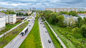 Trwa wycinka drzew przy S74. Będą utrudnienia