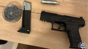„Gang” z Chmielnika chciał przejąć narkotyki. Mieli broń pneumatyczną