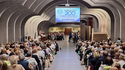 Bp Jan Piotrowski: Żywy Różaniec ubogaca życie Kościoła 