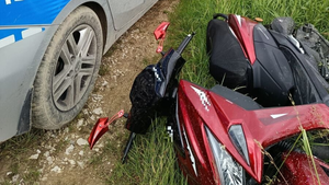 Chciał wyprowadzić policjantów w pole... więc w nie uciekł