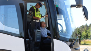 Punkt kontroli autokarów startuje z początkiem wakacji