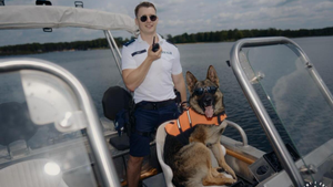 Wyjątkowy duet – policjant i czworonożny funkcjonariusz