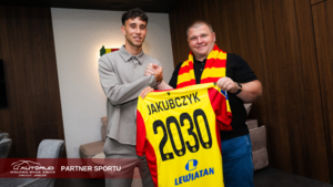 Kamil Jakubczyk nowym piłkarzem Korony Kielce!
