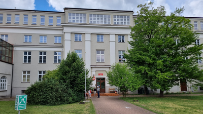 Była uczelnia, jest szkoła, a będzie? Jeszcze nie wiadomo…