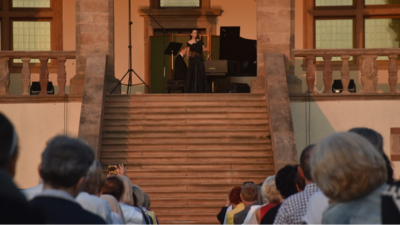 Recital fortepianowy w ogrodzie włoskim