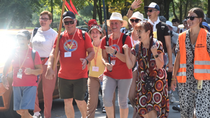 W upalny dzień pielgrzymka dotarła do Buska-Zdroju