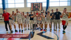 Wysoka wygrana Akademików na start ligowego sezonu