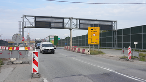 Deszcz opóźnia S74. Zmiany na Łódzkiej jednak od 26 września